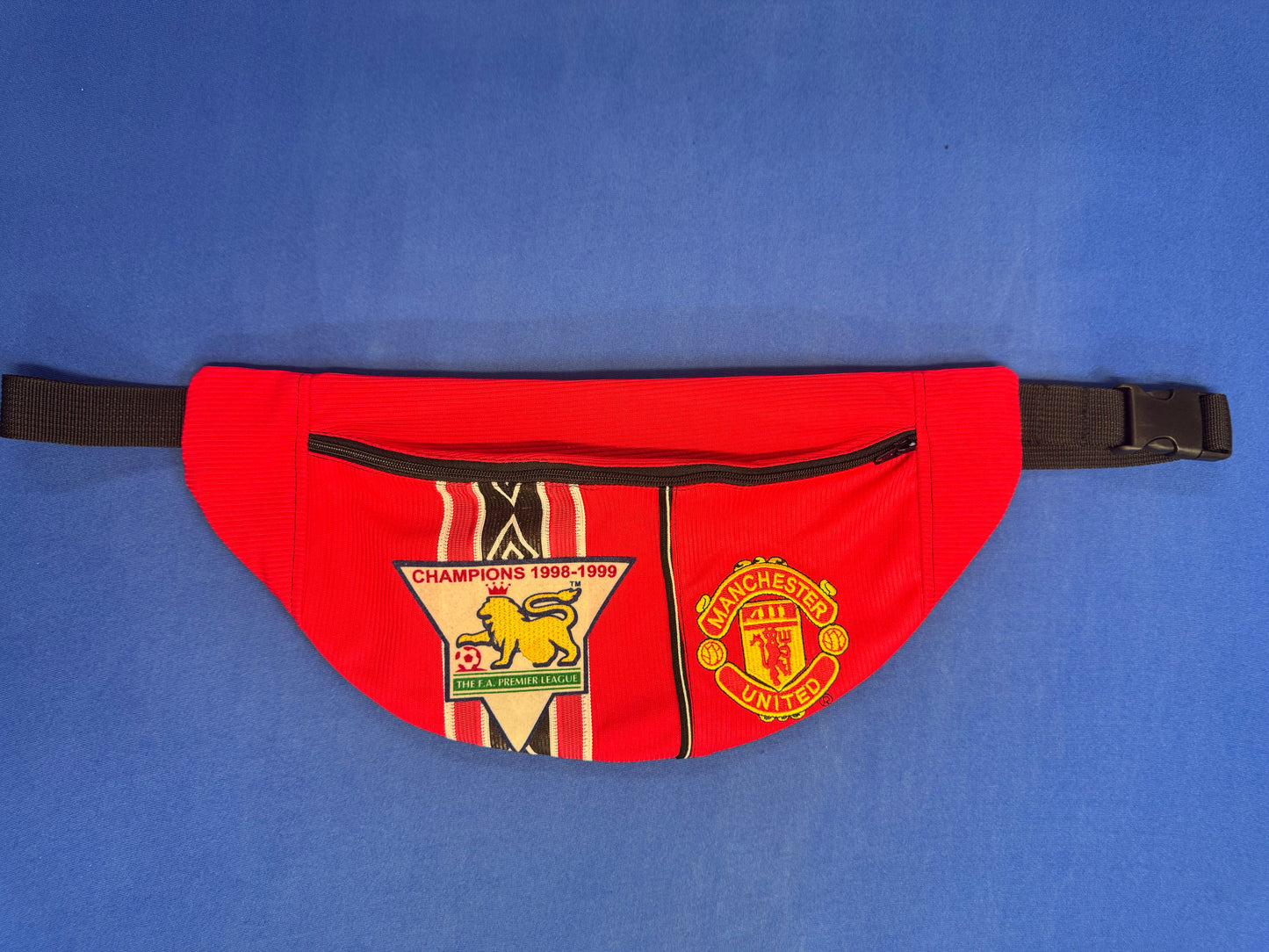 Manchester United Cross Body Shirt Bag