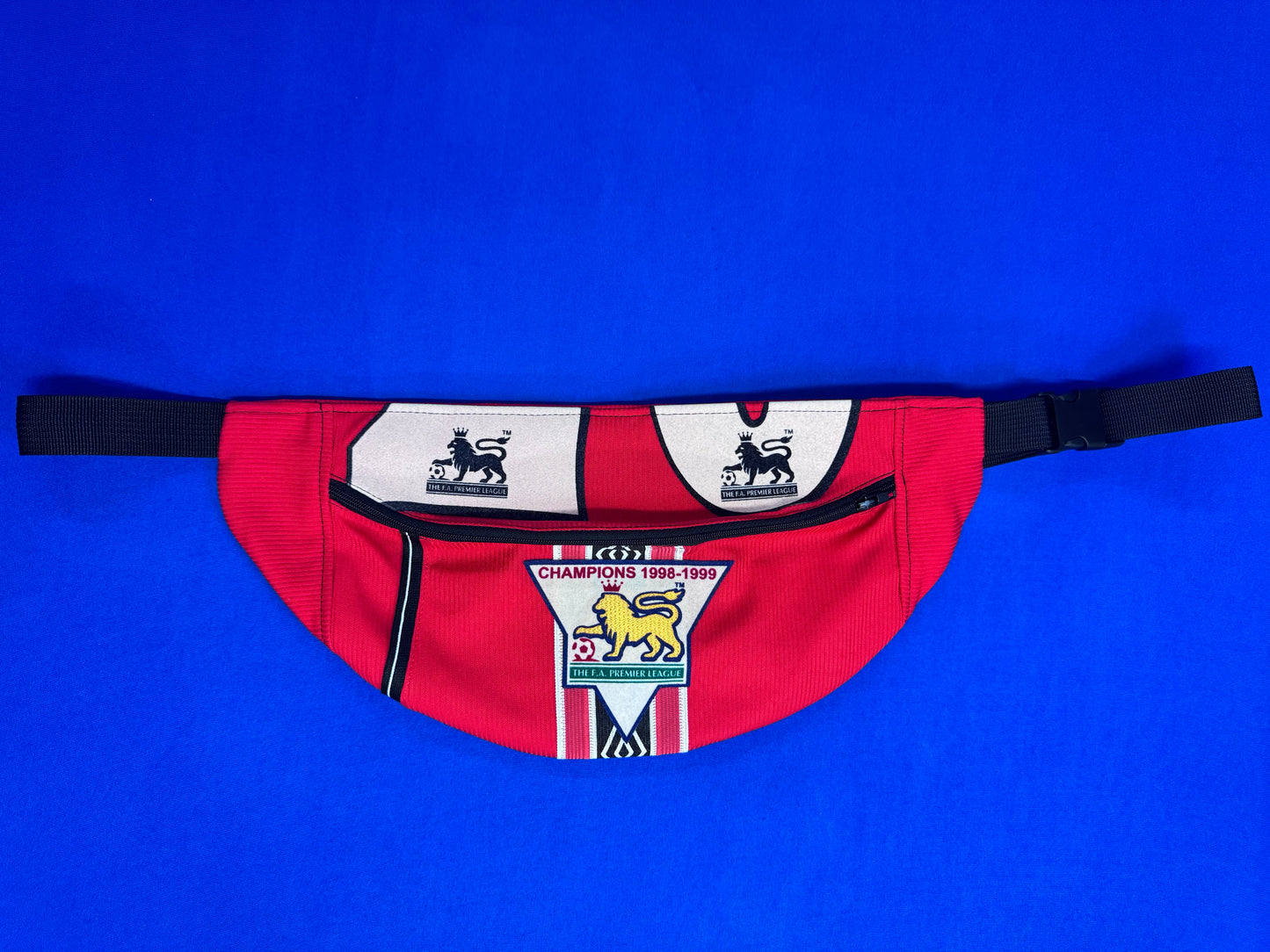 Manchester United Cross Body Shirt Bag