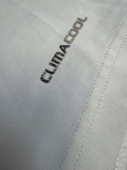 Real Madrid 2009/10 - Medium