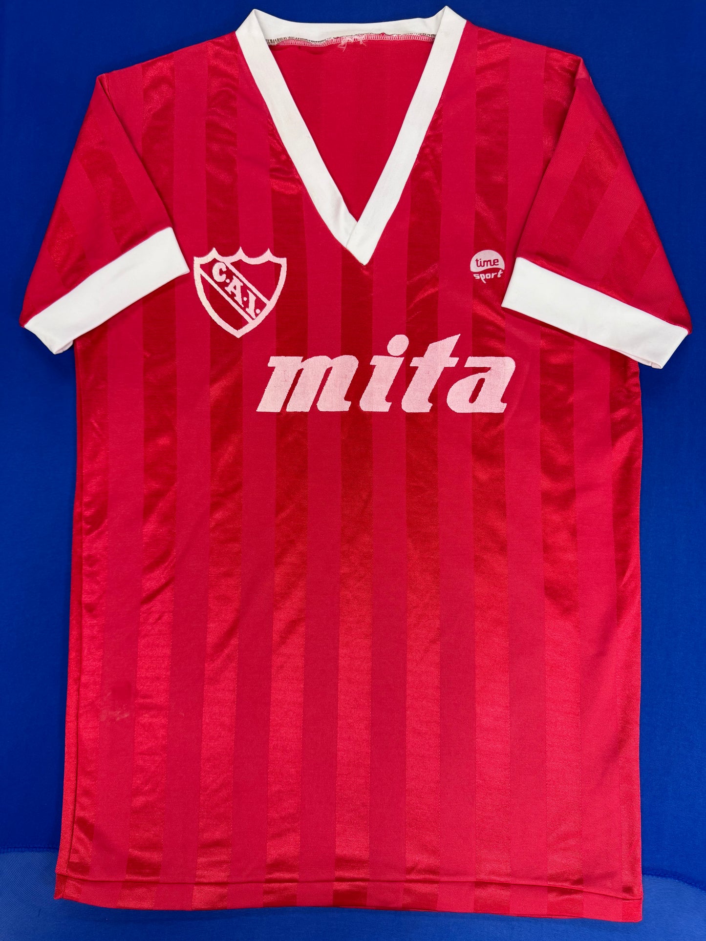 Classic Independiente  Home Shirt VGC Late 80's