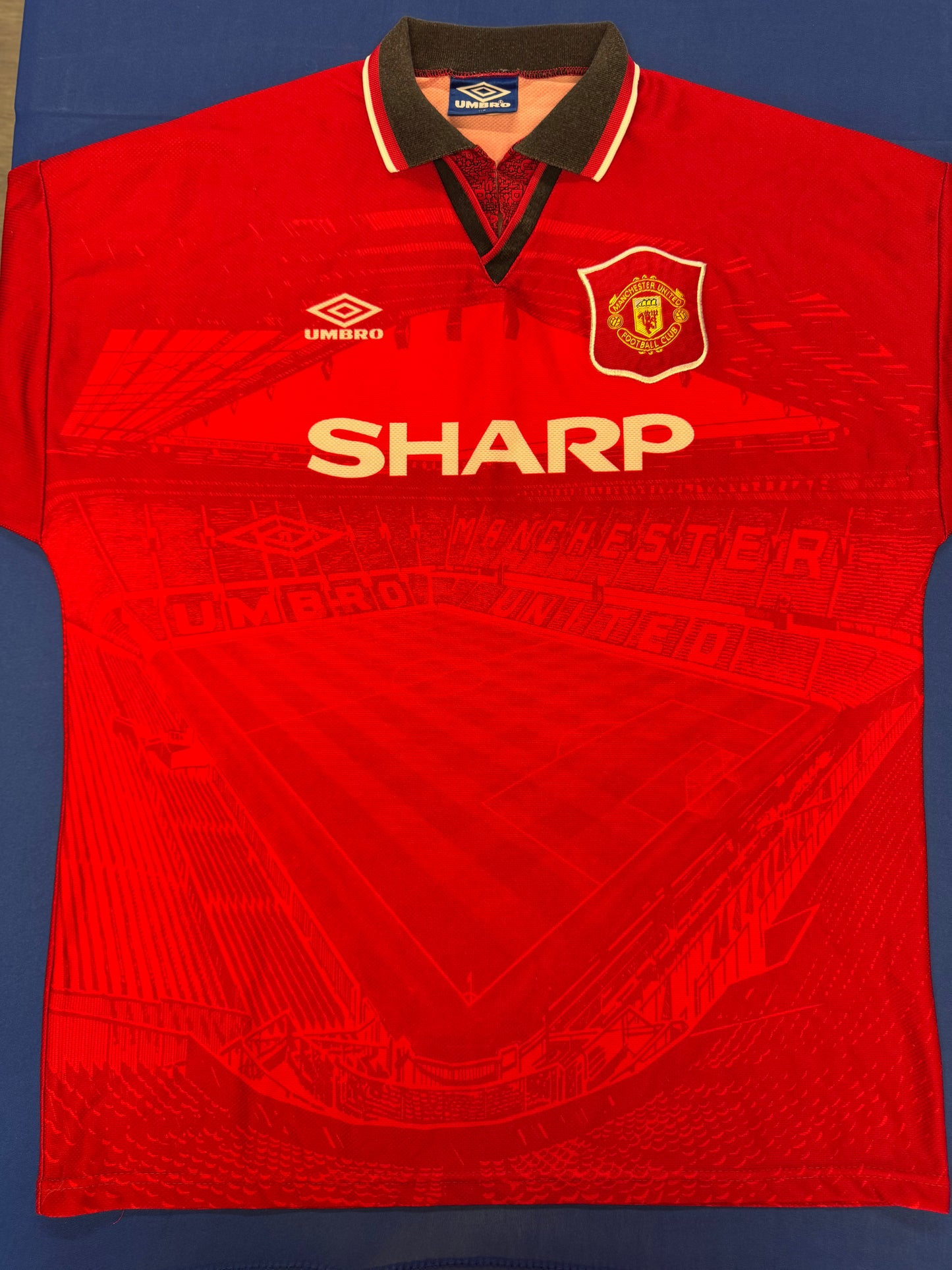 Manchester United 1995/96 - Home - XL - Cantona Nameset Very Good Condition