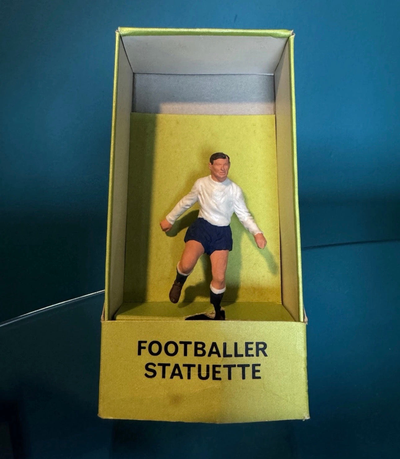 Subbuteo Vintage Footballer Statuette C.120. Boxed Tottenham Hotspurs