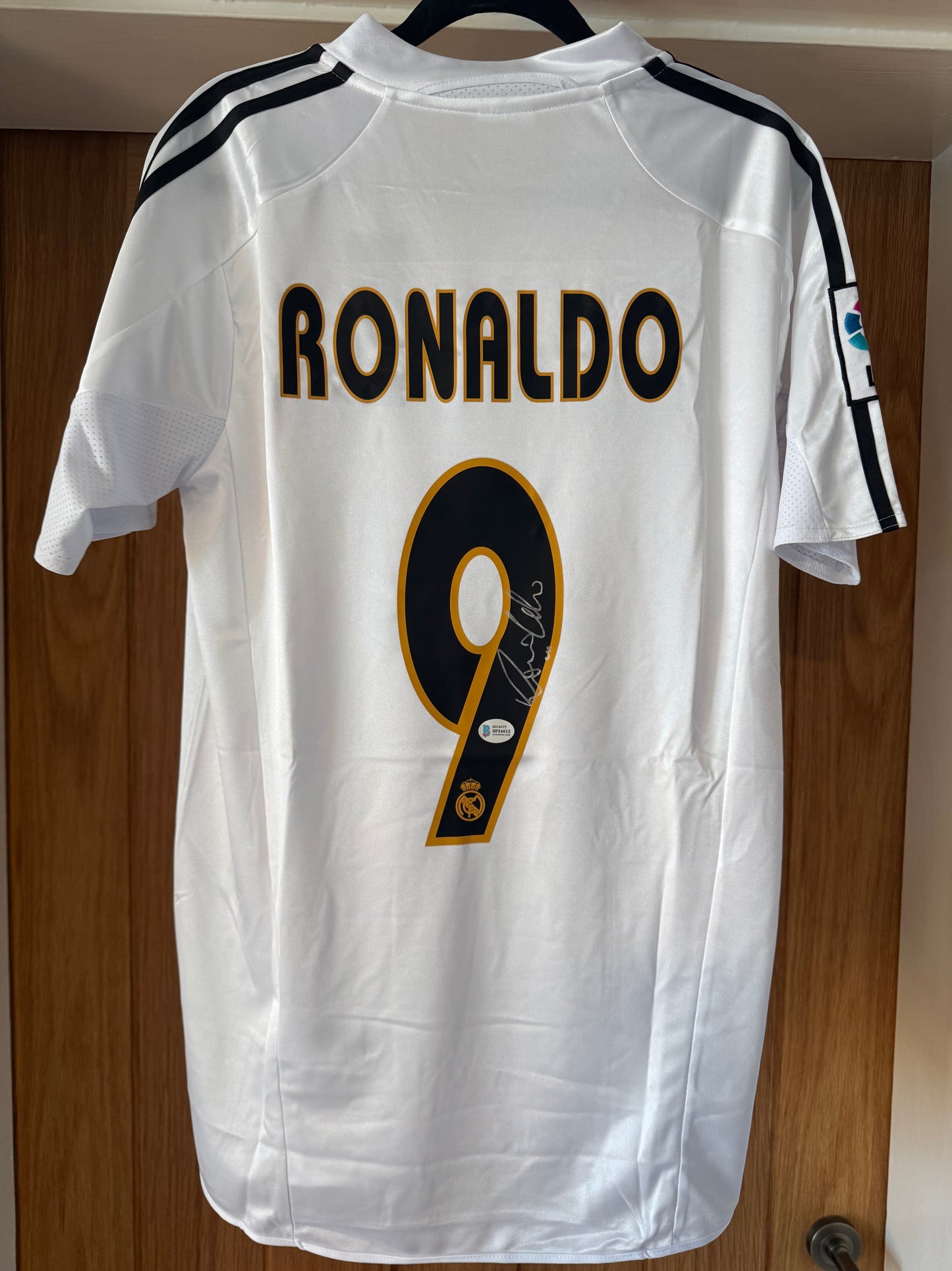 Ronaldo Nazario Real Madrid Signed Shirt Beckett Authenticated