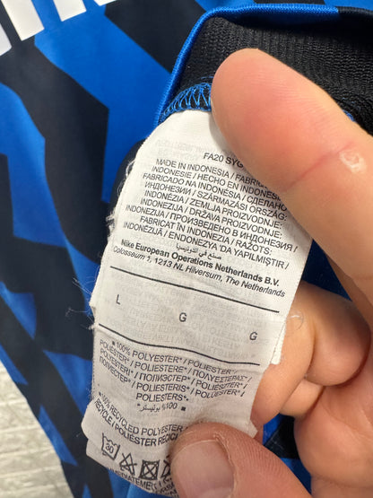 Inter Milan Home Shirt Large Nainggolan 44 VGC